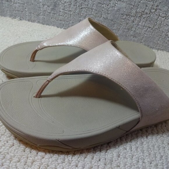 Fitflop Lulu Womens Size 10 US Pink Shimmer Suede Flip flop Thong Sandals - Picture 6 of 8